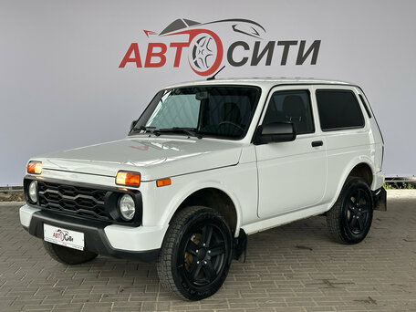 2024 Lada (ВАЗ) Niva Legend I, белый, 940000 рублей, вид 2