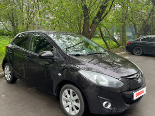 2011 Mazda 2 II Рестайлинг (DE2), фиолетовый, 800000 рублей, вид 3