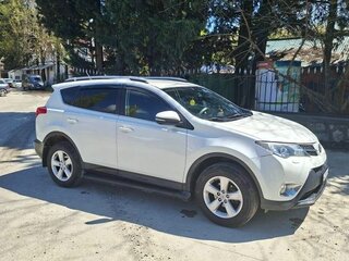 2013 Toyota RAV4 IV (XA40), белый, 1800000 рублей, вид 2
