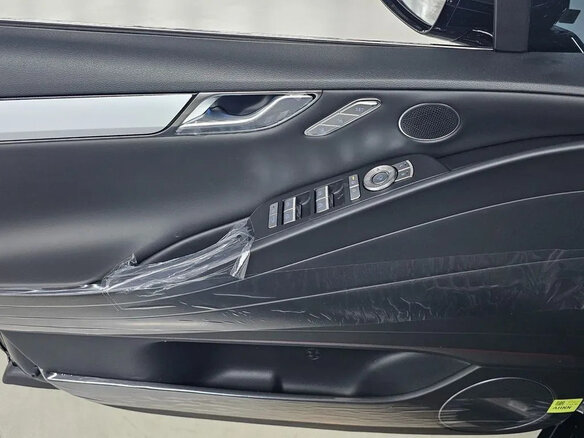 2026 Genesis G80 II Рестайлинг, чёрный, 8909412 рублей - вид 11