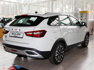 2026 Lada (ВАЗ) Vesta SW Cross I Рестайлинг (NG), белый, 2155000 рублей, вид 5