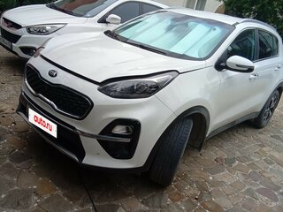 2020 Kia Sportage IV Рестайлинг, белый, 2500000 рублей, вид 1