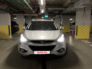 2013 Hyundai ix35 I Рестайлинг, серебристый, 1100000 рублей, вид 1