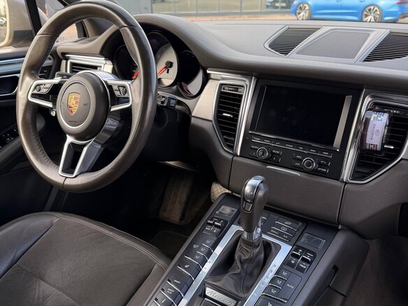 2015 Porsche Macan S I, бежевый, 1850000 рублей - вид 4
