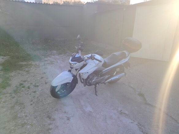 2014 Suzuki GSR 250, белый, 260000 рублей - вид 2