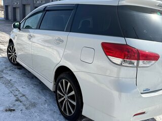2012 Toyota Wish II, белый, 1260000 рублей, вид 1