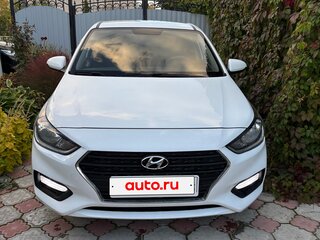2019 Hyundai Solaris II, белый, 1400000 рублей, вид 2