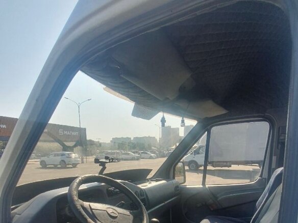 1998 Mercedes-Benz Sprinter, белый, 520000 рублей - вид 12