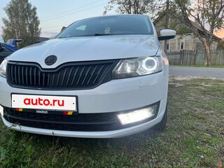 2015 Skoda Rapid I, бежевый, 900000 рублей, вид 2