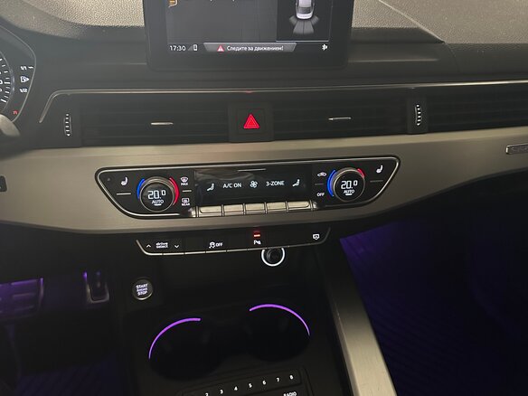 2017 Audi A4 V (B9), серый, 3400000 рублей - вид 9