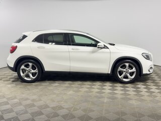 2019 Mercedes-Benz GLA 180 I (X156) Рестайлинг, белый, 2299900 рублей, вид 5