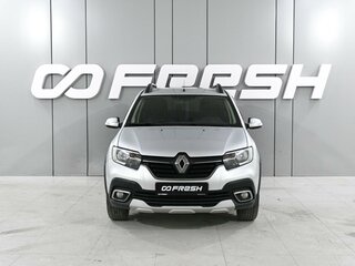 2018 Renault Sandero Stepway II Рестайлинг, серебристый, 940000 рублей, вид 3