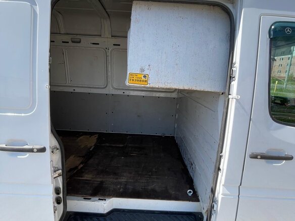 2015 Mercedes-Benz Sprinter Classic, белый, 1200000 рублей - вид 10