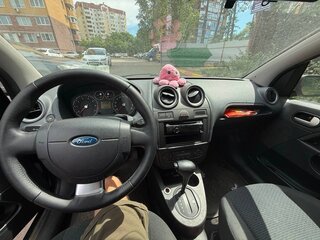2008 Ford Fiesta Mk5, чёрный, 450000 рублей, вид 2