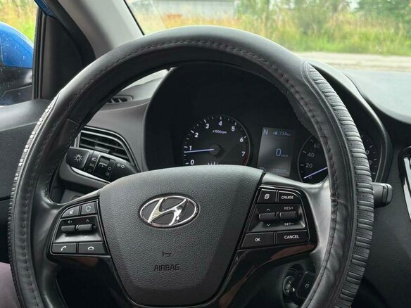 2017 Hyundai Solaris II, синий, 1280000 рублей - вид 7