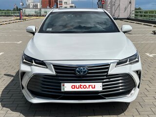 2019 Toyota Avalon V, белый, 3199833 рублей, вид 3