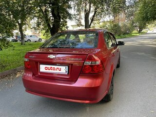 2009 Chevrolet Aveo I Рестайлинг, красный, 430000 рублей, вид 4