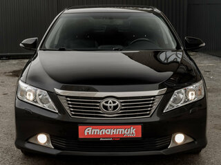 2014 Toyota Camry VII (XV50), чёрный, 1940000 рублей, вид 2