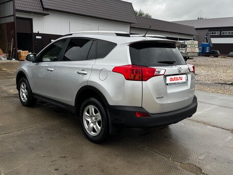 2014 Toyota RAV4 IV (XA40), серебристый, 1980000 рублей, вид 5