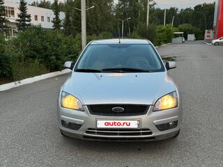 2007 Ford Focus II Рестайлинг, серебристый, 300000 рублей, вид 2