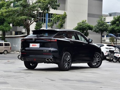 2026 Changan UNI-Z, чёрный, 2367000 рублей, вид 5