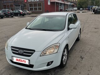 2009 Kia Ceed I, белый, 425000 рублей, вид 1