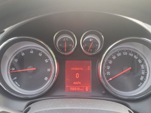 2013 Opel Astra GTC J Рестайлинг, фиолетовый, 1000000 рублей - вид 6