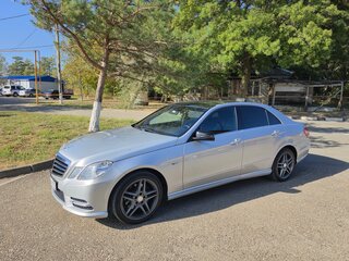 2012 Mercedes-Benz E-Класс 220 7G-Tronic IV (W212, S212, C207), серебристый, 1790000 рублей, вид 1