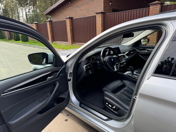 2019 BMW 5 серии 520d xDrive VII (G30/G31/G38), серый - вид 17