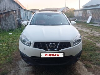 2013 Nissan Qashqai+2 I Рестайлинг, белый, 1600000 рублей, вид 2