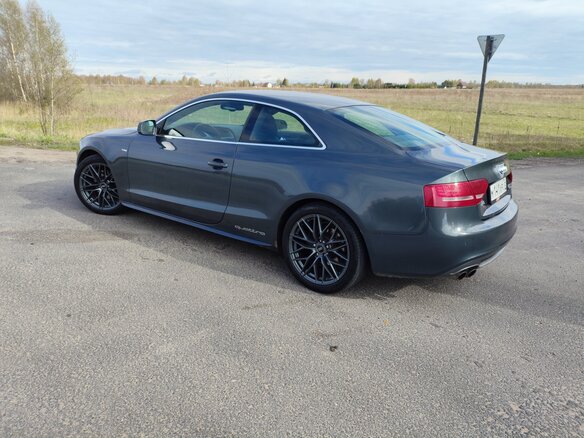 2010 Audi A5 I (8T), серый, 1050000 рублей - вид 3