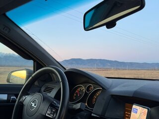 2007 Opel Astra H, чёрный, 330000 рублей, вид 5