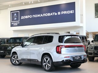 2026 Mercedes-Benz GLB 200 II (X244, X248), серебристый, 7700000 рублей, вид 2