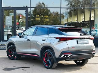 2022 Omoda C5 I, серый, 1499000 рублей, вид 4