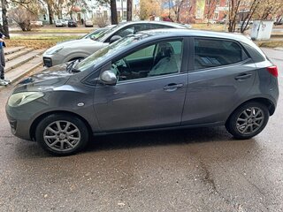 2013 Mazda Demio III (DE), серый, 650000 рублей, вид 4