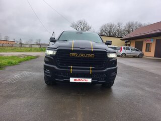 2024 Ram 1500 Quad Cab V Рестайлинг, чёрный, 7000000 рублей, вид 2