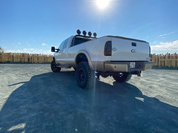 2011 Ford F-250, белый, 5000000 рублей - вид 8