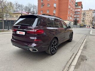 2020 BMW X7 40i I (G07), фиолетовый, 7000000 рублей, вид 4