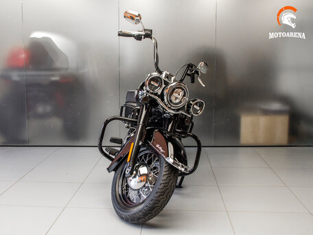 2018 Harley-Davidson Heritage Classic, чёрный, 1368499 рублей, вид 2