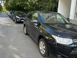 2012 Mitsubishi Outlander III, чёрный, 1000000 рублей, вид 3