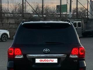 2011 Toyota Land Cruiser 200 Series, чёрный, 3100000 рублей, вид 4