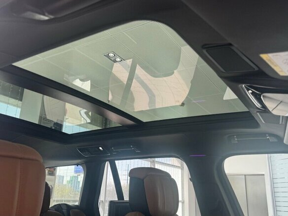2021 Land Rover Range Rover IV Рестайлинг, серый, 6600000 рублей - вид 20