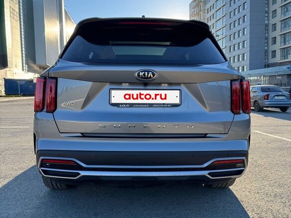 2021 Kia Sorento IV, серый, 4450000 рублей - вид 4