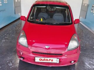 2001 Toyota FunCargo, красный, 290000 рублей, вид 2