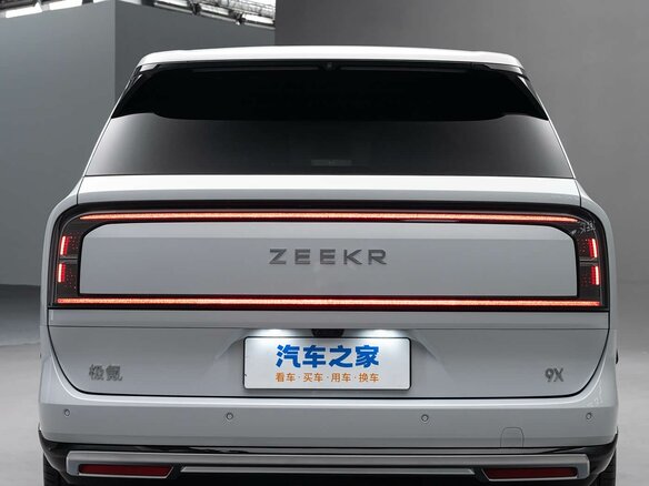 2026 Zeekr 9X 70 kWh, белый, 14490000 рублей - вид 12
