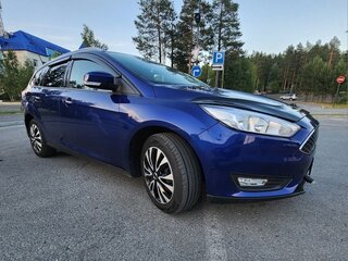 2017 Ford Focus III Рестайлинг, синий, 1000000 рублей, вид 4