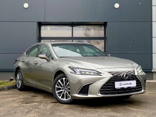 2025 Lexus ES 200 VII Рестайлинг 2, серый, 6040000 рублей, вид 4