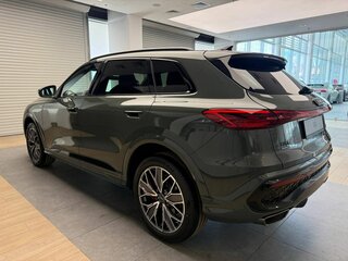 2026 Audi Q5 L III (GU), зелёный, 6650000 рублей, вид 4