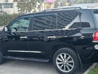 2010 Lexus LX 570 III, чёрный, 2800000 рублей, вид 5