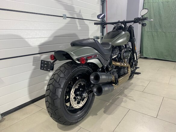 2021 Harley-Davidson Fat Bob, зелёный, 1750000 рублей - вид 5